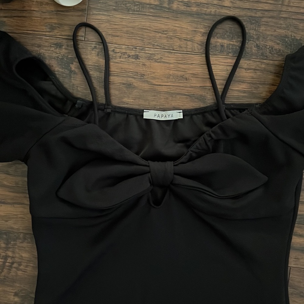 WOMEN’S BLACK PETITE BLOUSE Black dressy top size small 🖤🫦